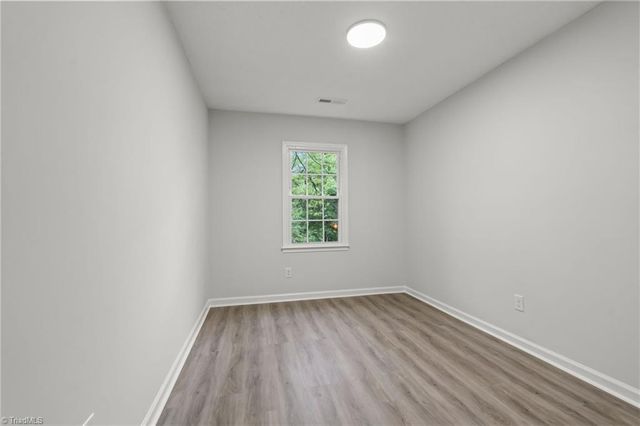 1500 Pebblebrook Road, Winston-salem, NC 27105