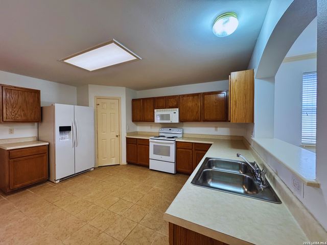 7718 Wexford Grove, San Antonio, TX 78240