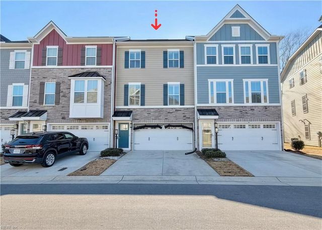 1733 Fortune TER, Chesapeake, VA 23323
