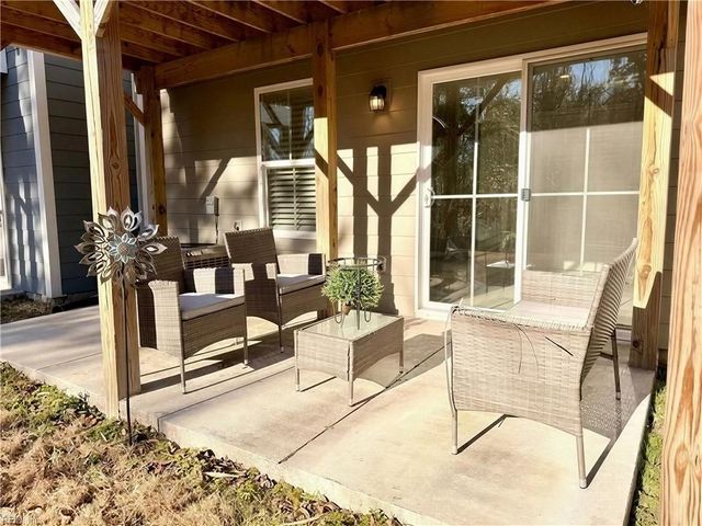 1733 Fortune TER, Chesapeake, VA 23323