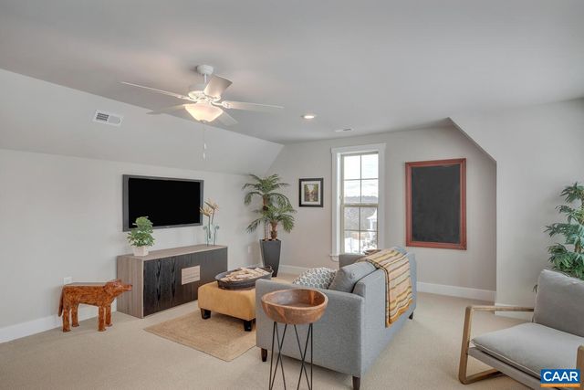 46 BORTHWICK ST, Crozet, VA 22932