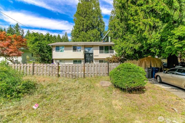 19226 7th Avenue W, Lynnwood, WA 98036