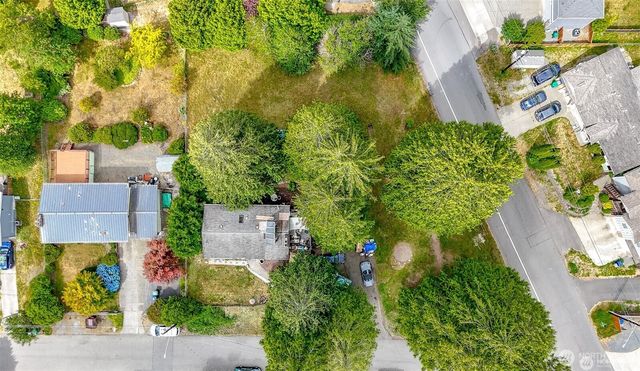 19226 7th Avenue W, Lynnwood, WA 98036