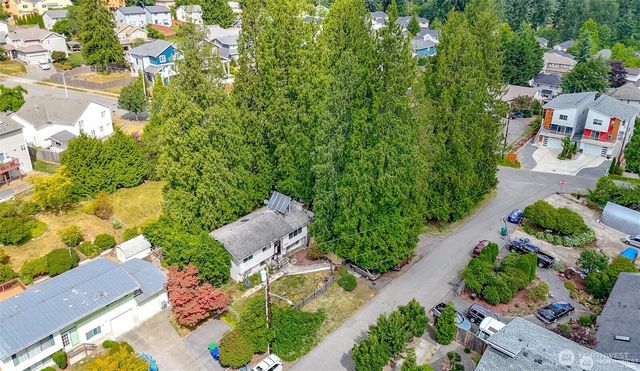 19226 7th Avenue W, Lynnwood, WA 98036
