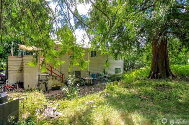 19226 7th Avenue W, Lynnwood, WA 98036