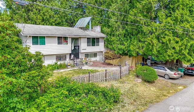 19226 7th Avenue W, Lynnwood, WA 98036