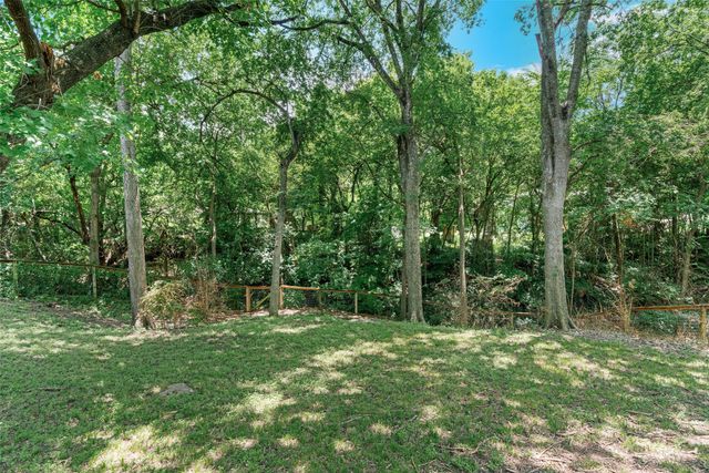9508 Midway Drive, Woodway, TX 76712