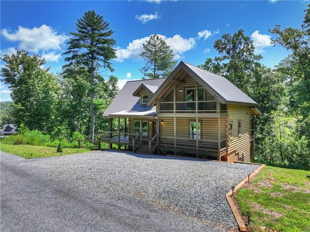 196 N Jakes Landing Way, Ellijay, GA 30540