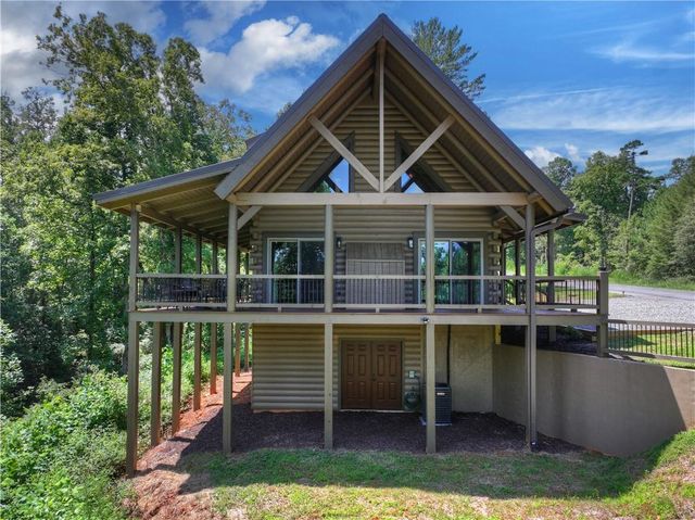 196 N Jakes Landing Way, Ellijay, GA 30540