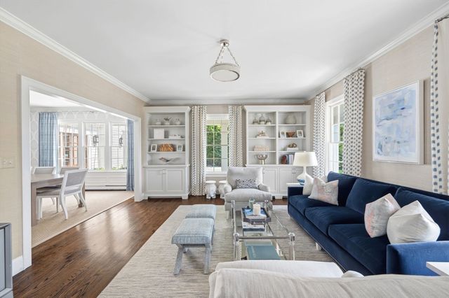 8 Maryknoll Drive, Hingham, MA 02043