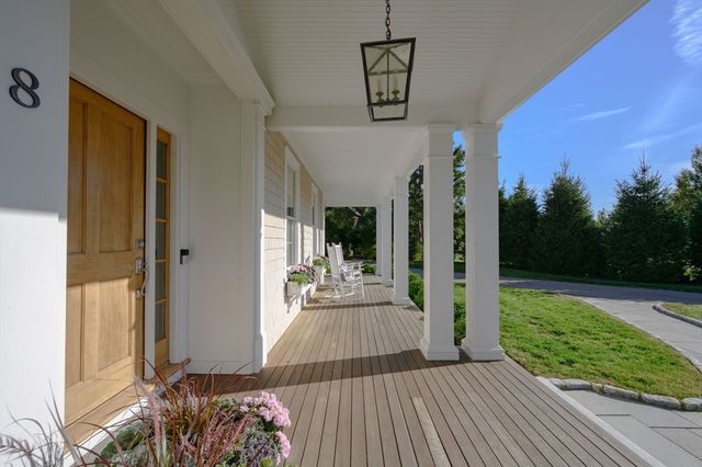8 Maryknoll Drive, Hingham, MA 02043