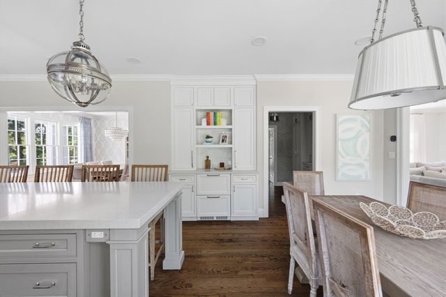 8 Maryknoll Drive, Hingham, MA 02043