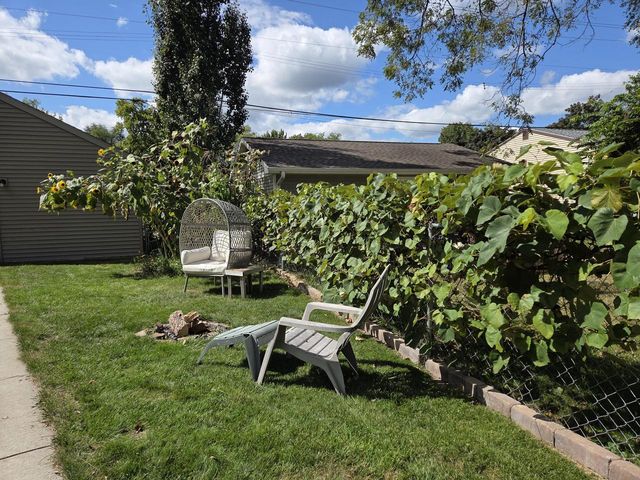 1212 7th STREET S, La Crosse, WI 54601