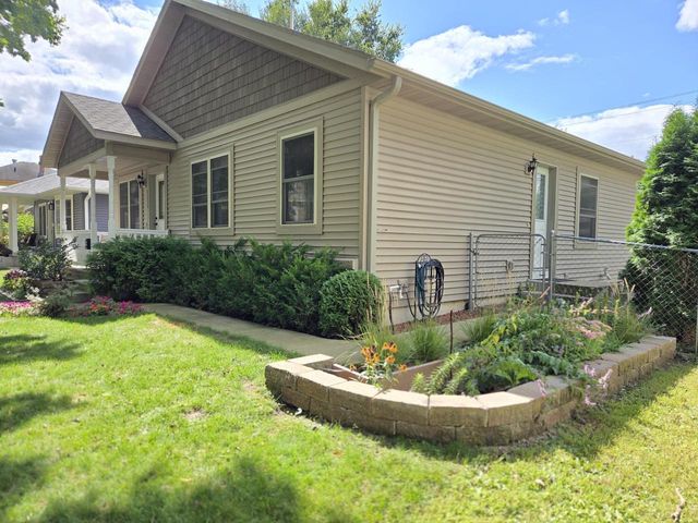 1212 7th STREET S, La Crosse, WI 54601