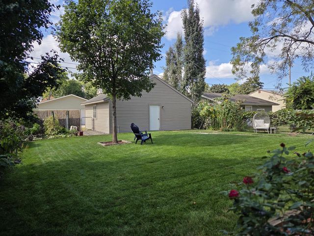 1212 7th STREET S, La Crosse, WI 54601