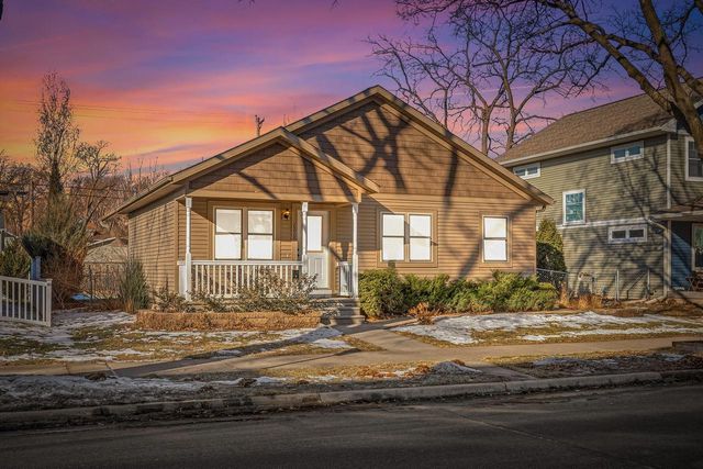 1212 7th STREET S, La Crosse, WI 54601