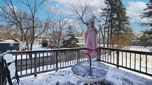 6911 E River Road NE, Fridley, MN 55432