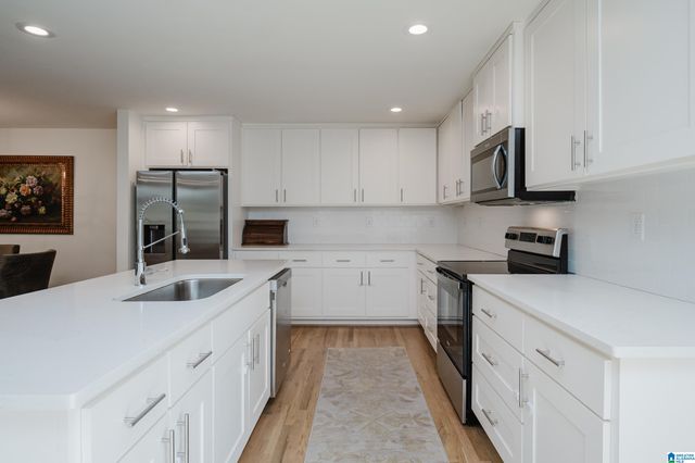 3405 HILLWAY DRIVE, Vestavia Hills, AL 35243