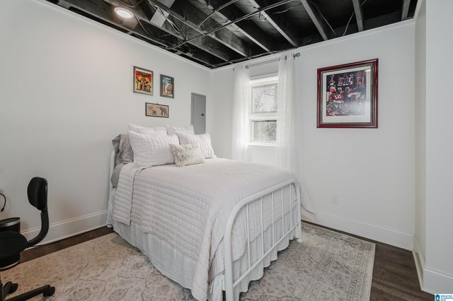 3405 HILLWAY DRIVE, Vestavia Hills, AL 35243