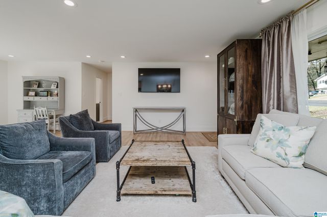 3405 HILLWAY DRIVE, Vestavia Hills, AL 35243