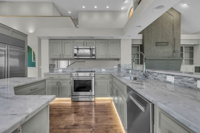 102 Chuzzlewit Down, Brentwood, TN 37027