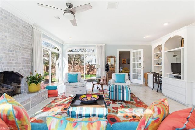 2306 Hickory Avenue, Burlington, NC 27215