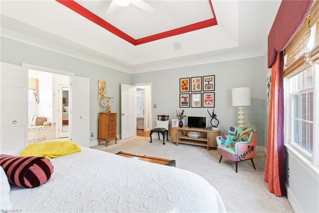 2306 Hickory Avenue, Burlington, NC 27215