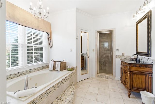 2306 Hickory Avenue, Burlington, NC 27215