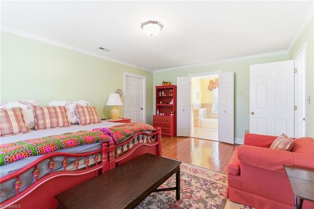 2306 Hickory Avenue, Burlington, NC 27215