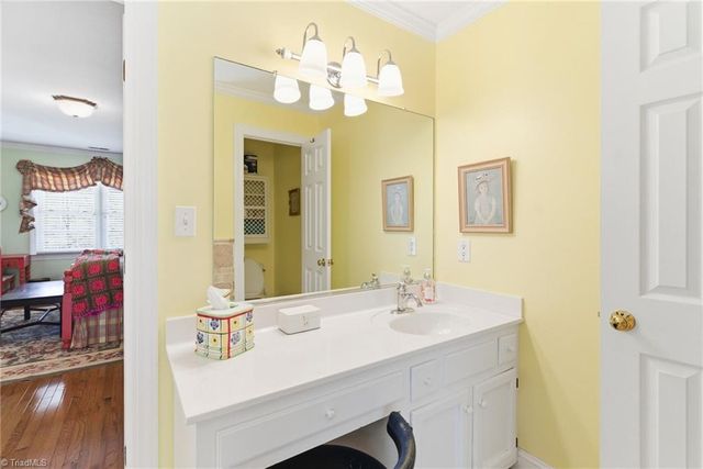 2306 Hickory Avenue, Burlington, NC 27215