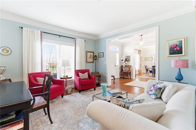 2306 Hickory Avenue, Burlington, NC 27215