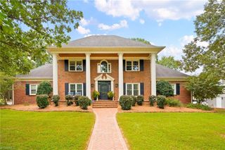 2306 Hickory Avenue, Burlington, NC 27215