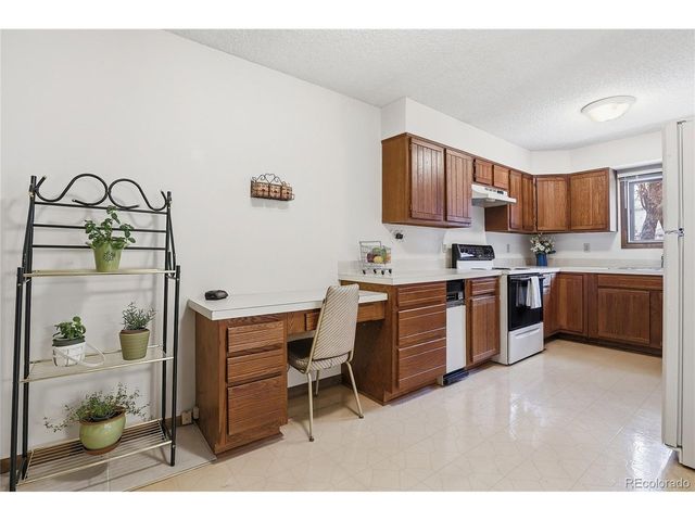 6984 Buckskin Dr, Littleton, CO 80125