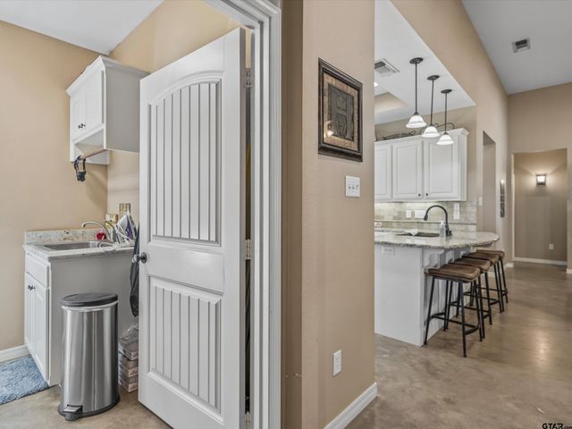 10024 A FM 49, Big Sandy, TX 75755