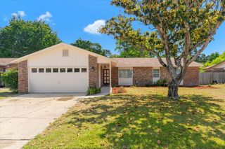 725 Dubois Drive, Fort Walton Beach, FL 32547