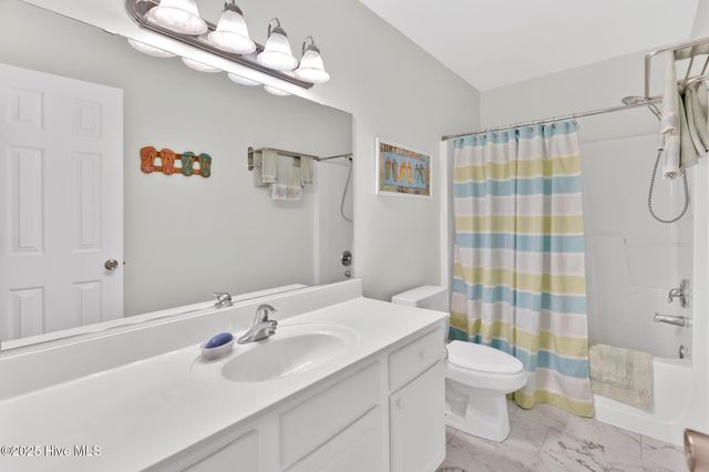 448 Edgewood Road, Southport, NC 28461