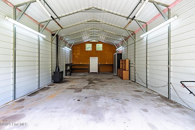 448 Edgewood Road, Southport, NC 28461