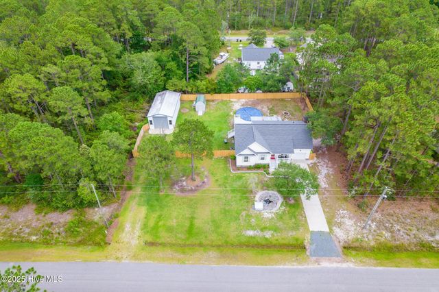 448 Edgewood Road, Southport, NC 28461