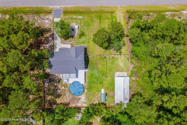 448 Edgewood Road, Southport, NC 28461