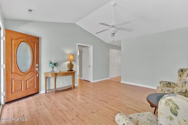 448 Edgewood Road, Southport, NC 28461