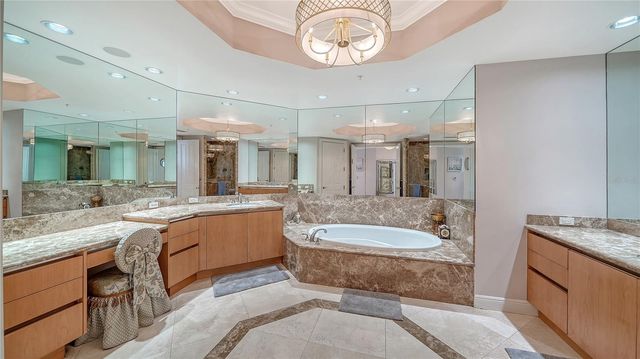 1300 BENJAMIN FRANKLIN DRIVE 701, Sarasota, FL 34236