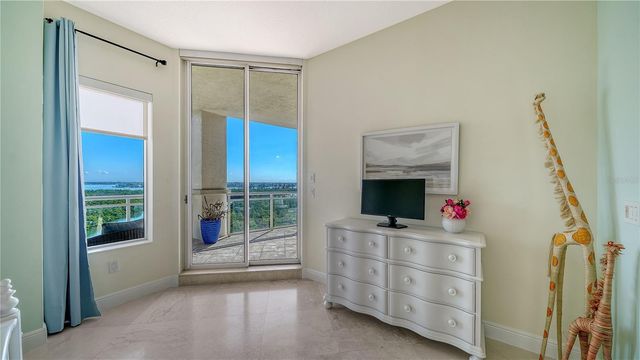 1300 BENJAMIN FRANKLIN DRIVE 701, Sarasota, FL 34236