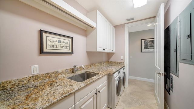 1300 BENJAMIN FRANKLIN DRIVE 701, Sarasota, FL 34236