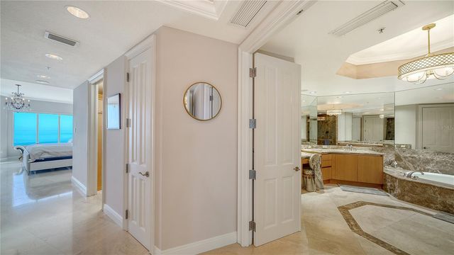 1300 BENJAMIN FRANKLIN DRIVE 701, Sarasota, FL 34236