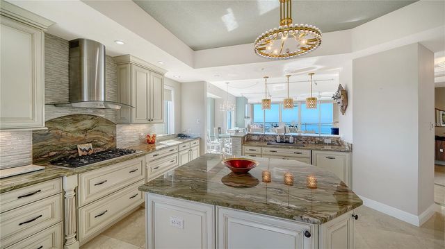 1300 BENJAMIN FRANKLIN DRIVE 701, Sarasota, FL 34236