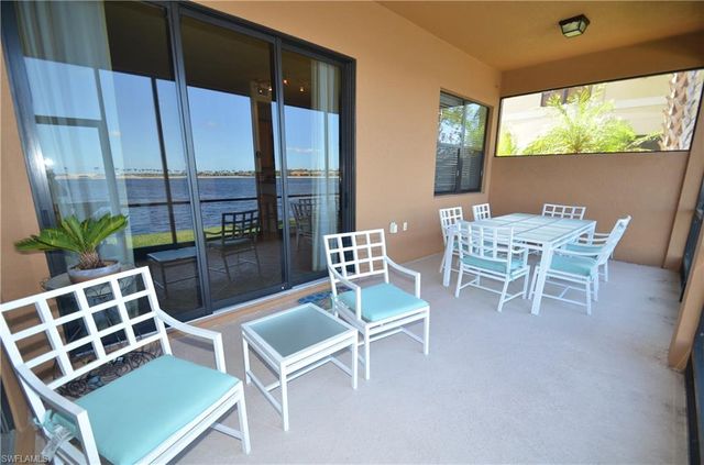 10572 Smokehouse Bay DR 101, Naples, FL 34120
