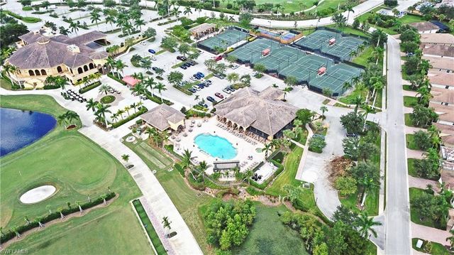 10572 Smokehouse Bay DR 101, Naples, FL 34120