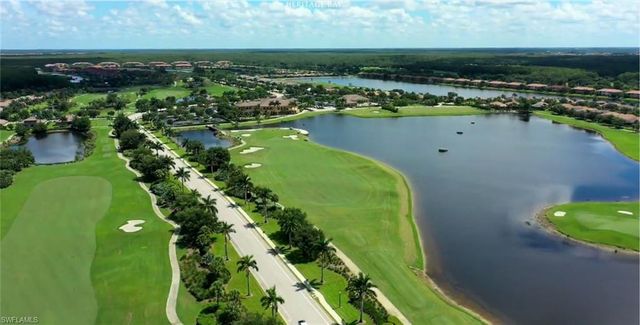 10572 Smokehouse Bay DR 101, Naples, FL 34120