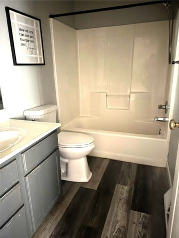 713 Gardner Stop Rd, Shenango Twp, PA 16101