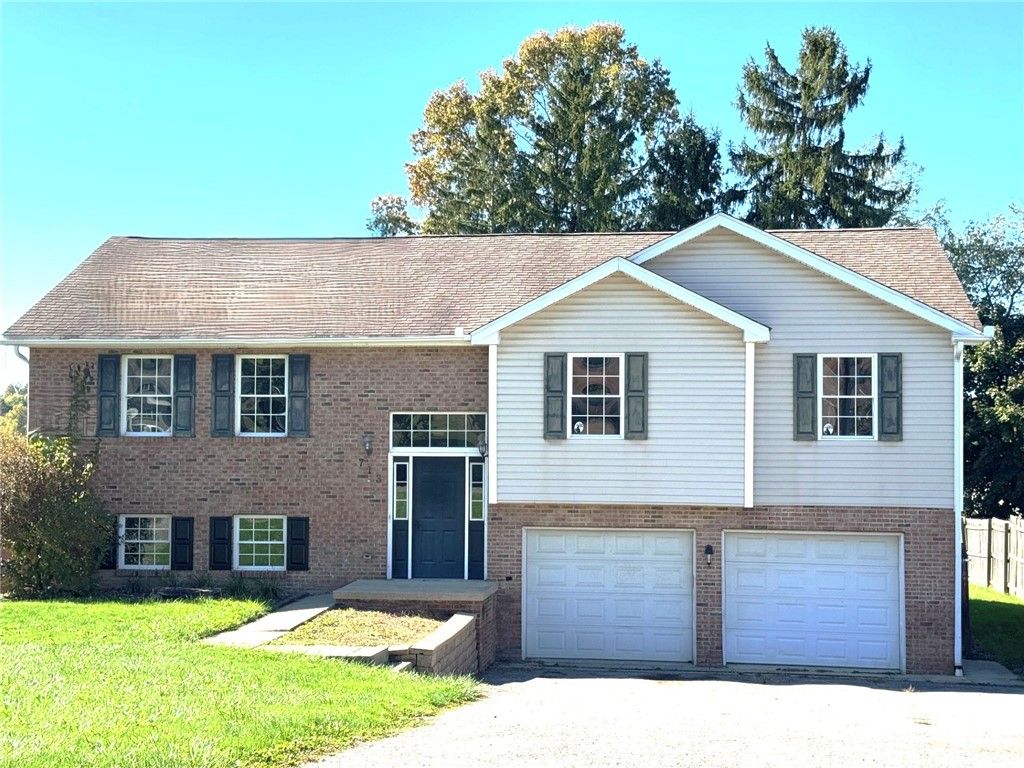 713 Gardner Stop Rd, Shenango Twp, PA 16101